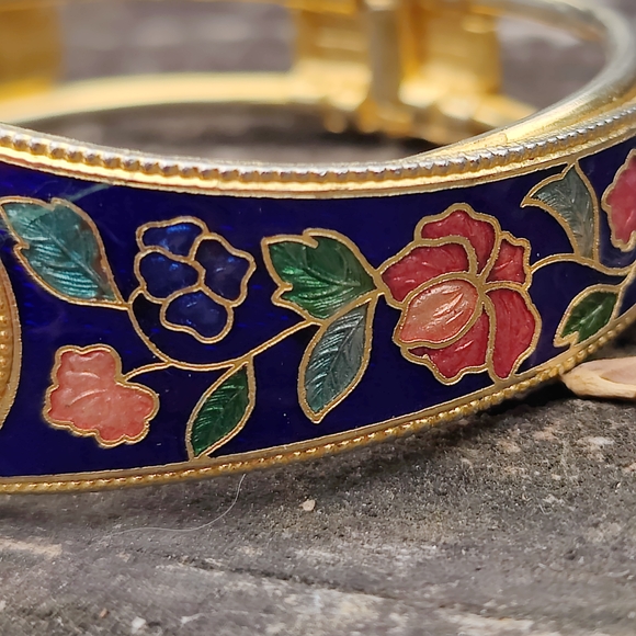 🦄 Vintage Cloisonne Unicorn Clamper Bracelet - Picture 7 of 8